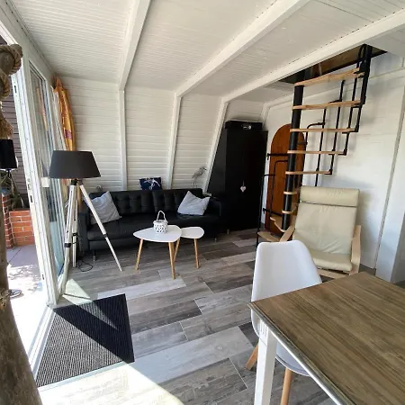 Naehe Warnemuende 3