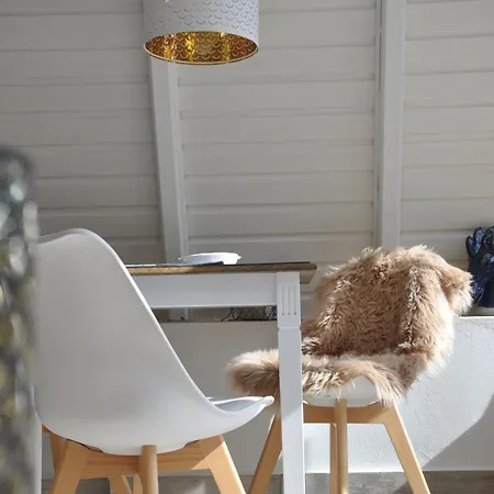 Dom wakacyjny Naehe Warnemuende 3 *